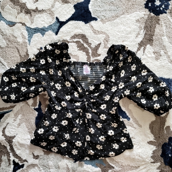 No Boundaries floral Shirt - Picture 1 of 6